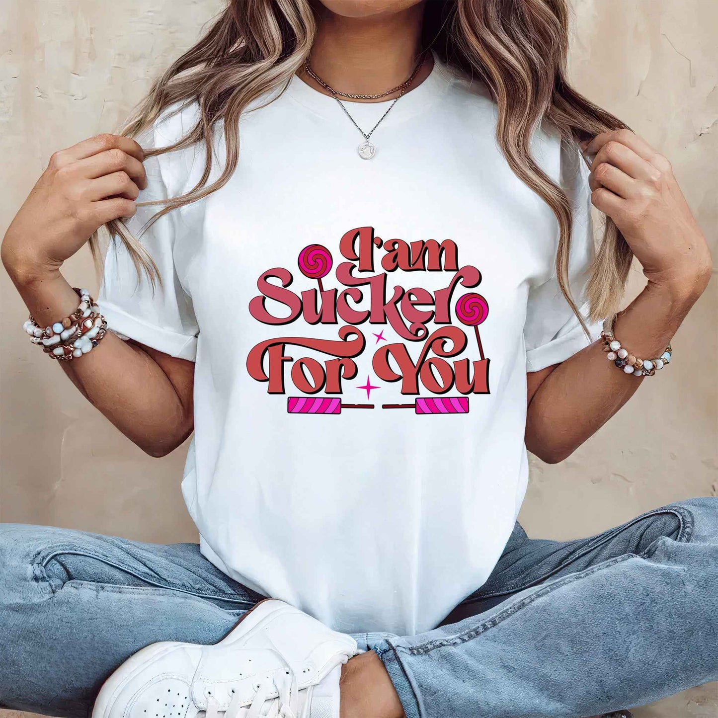 Tricou dama din bumbac 100% cu mesaje si citate vibrante SUCKER FOR YOU