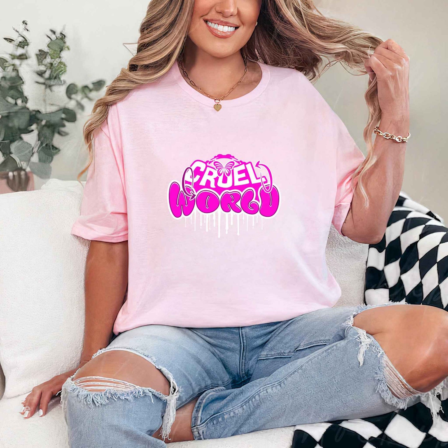 Tricou dama din bumbac 100% Vibrant CRUEL WORLD