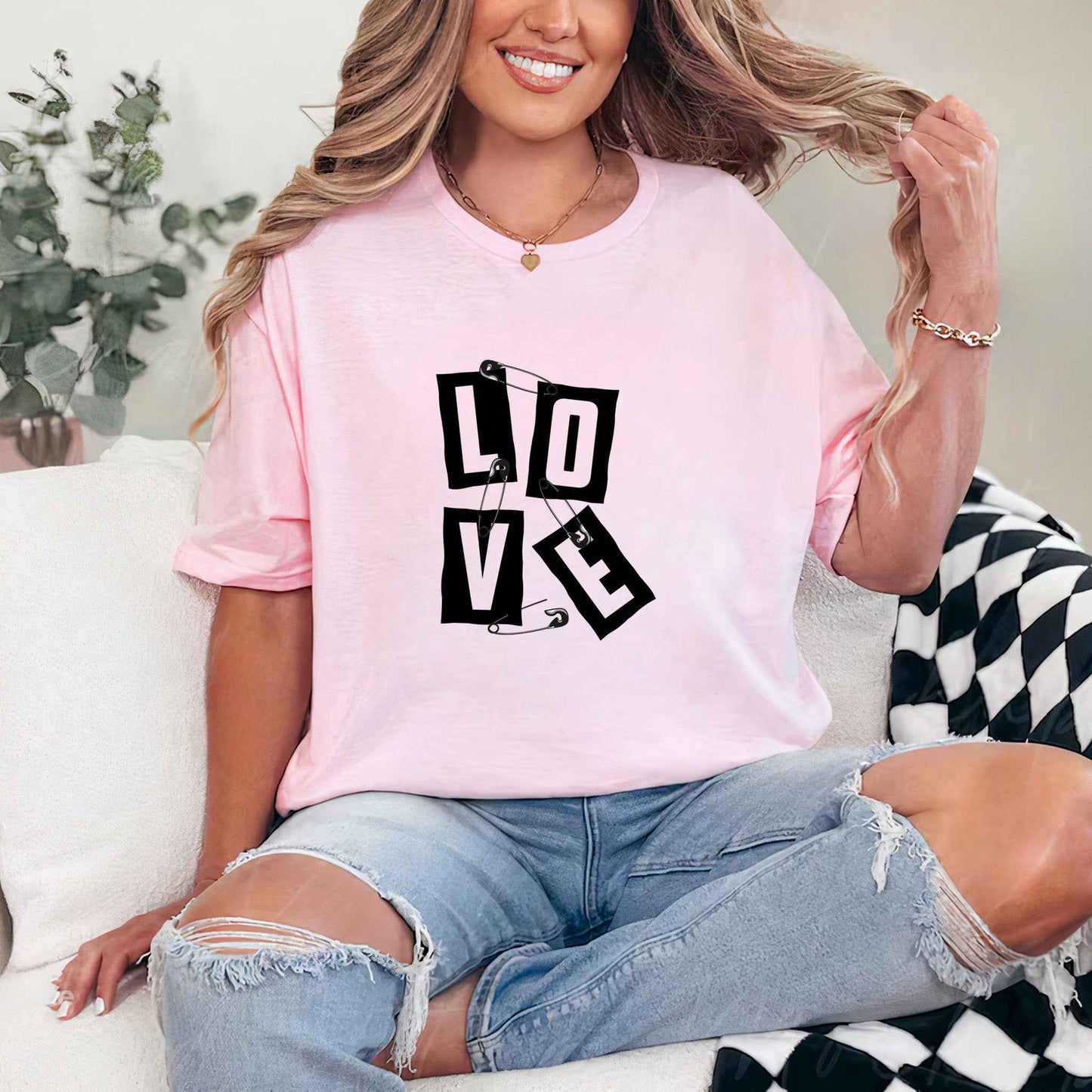 Tricou dama din bumbac 100% Minimalist LOVE