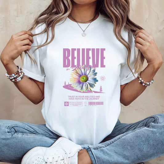 Tricou dama din bumbac 100% cu mesaje si citatate Vibrant BELIEVE